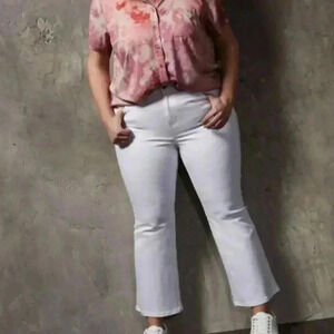 TORRID Crop Mid Rise Flare Jean - Super Soft  White - Size 20
